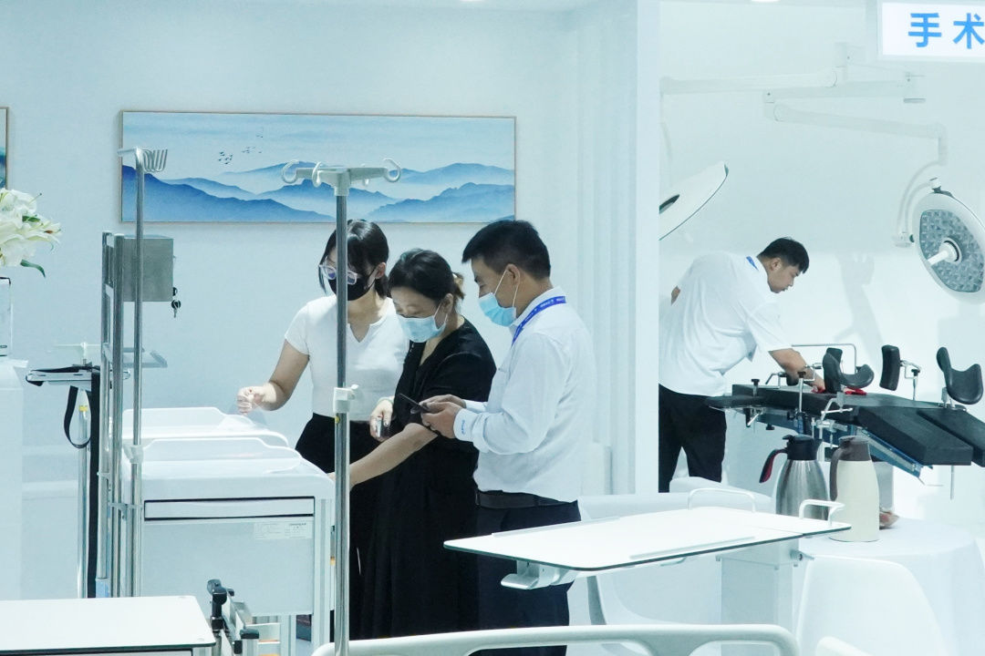九游会老哥必备的交流社区医疗,小护士医疗设备