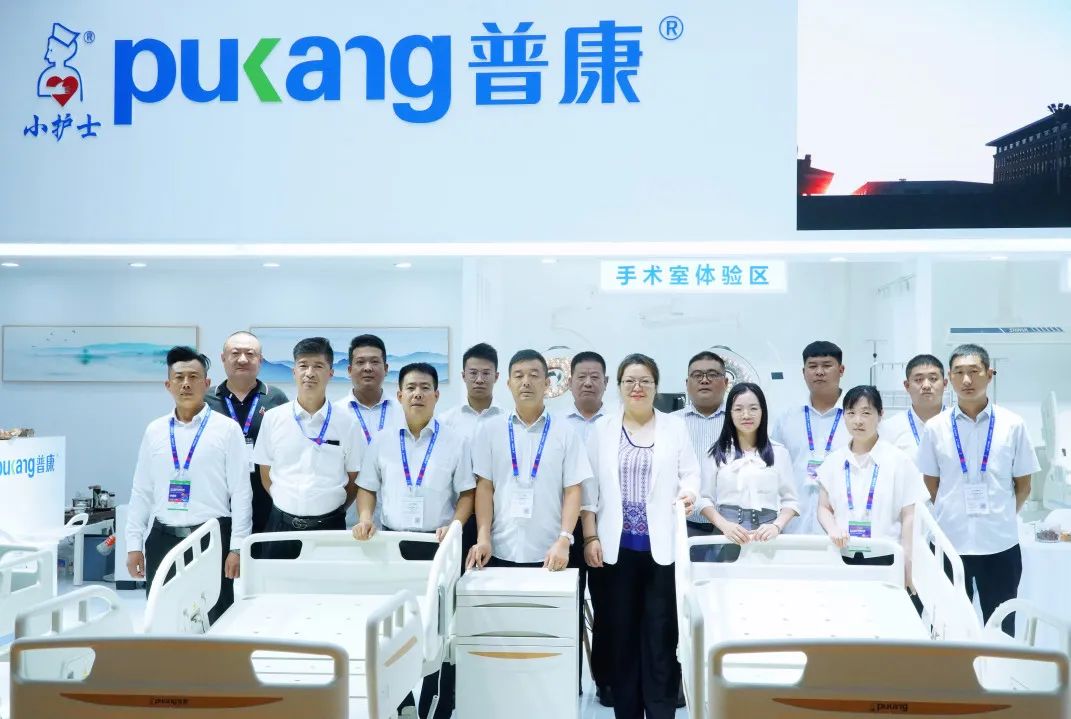 九游会老哥必备的交流社区医疗,小护士医疗设备,全国医院建设大会